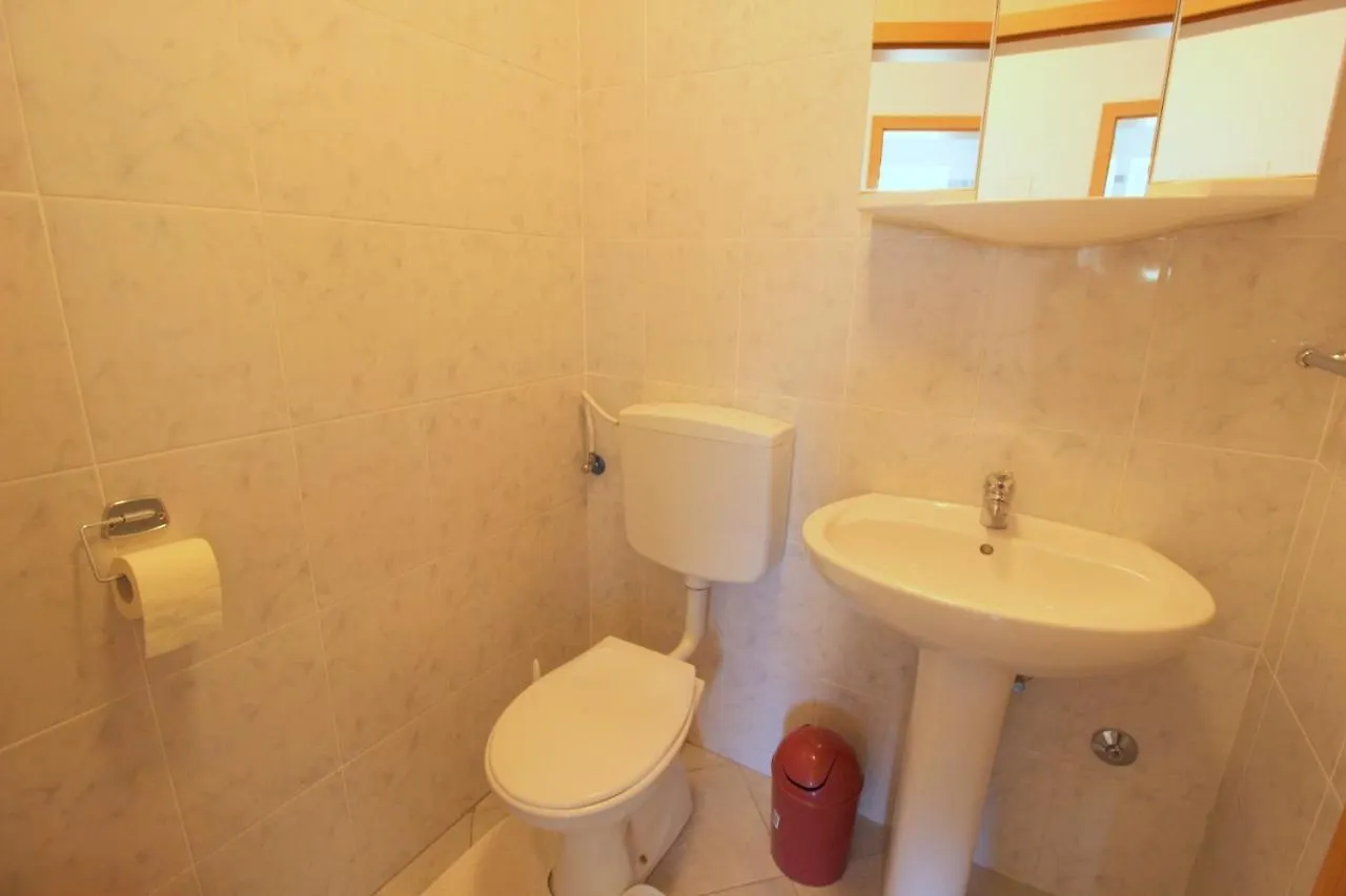 Marijana Apartment Novigrad